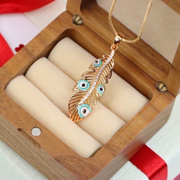 "Elegant Peacock Feather Evil Eye Pendant, XPPT1318 - Picture 9 of 12